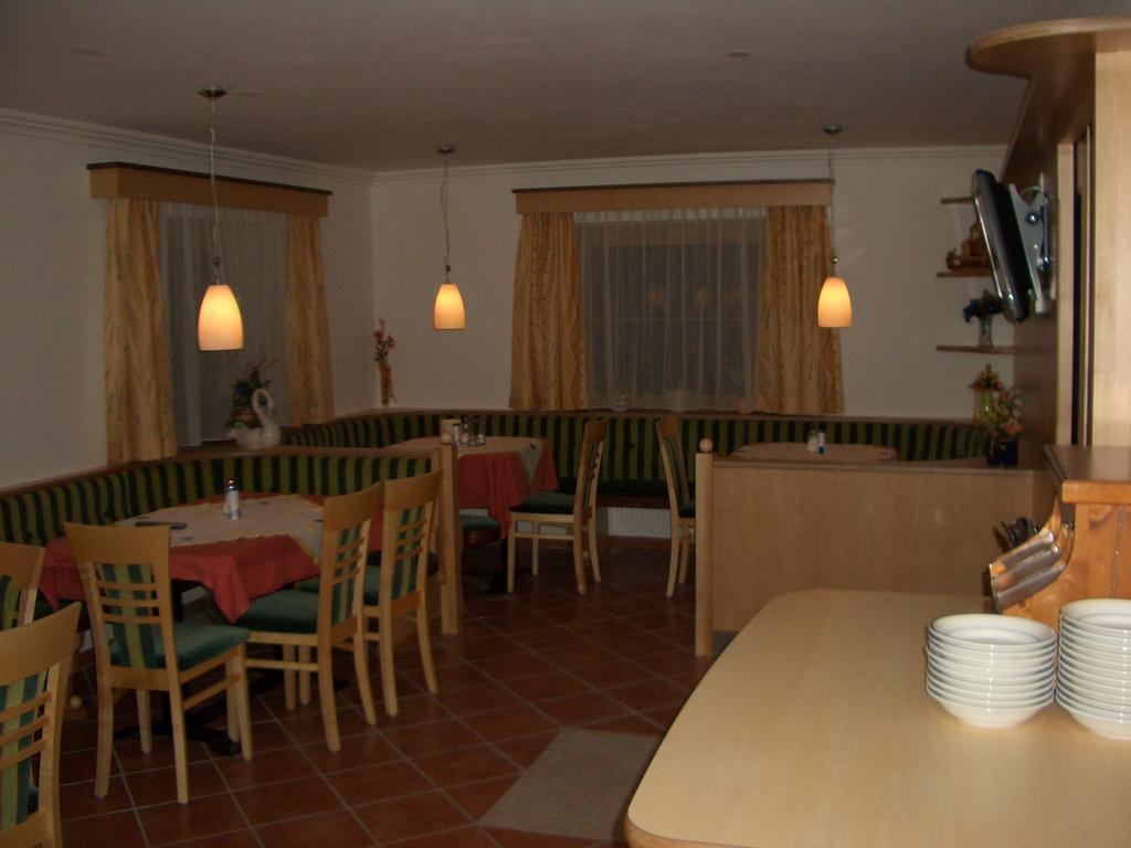 Gaestehaus Ingeborg Saalbach-Hinterglemm Exterior photo